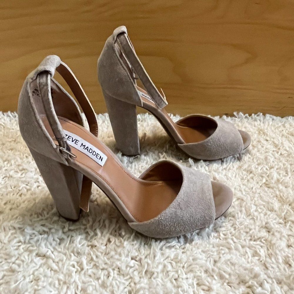 Steve Madden light grey criistl heels 6.5 m